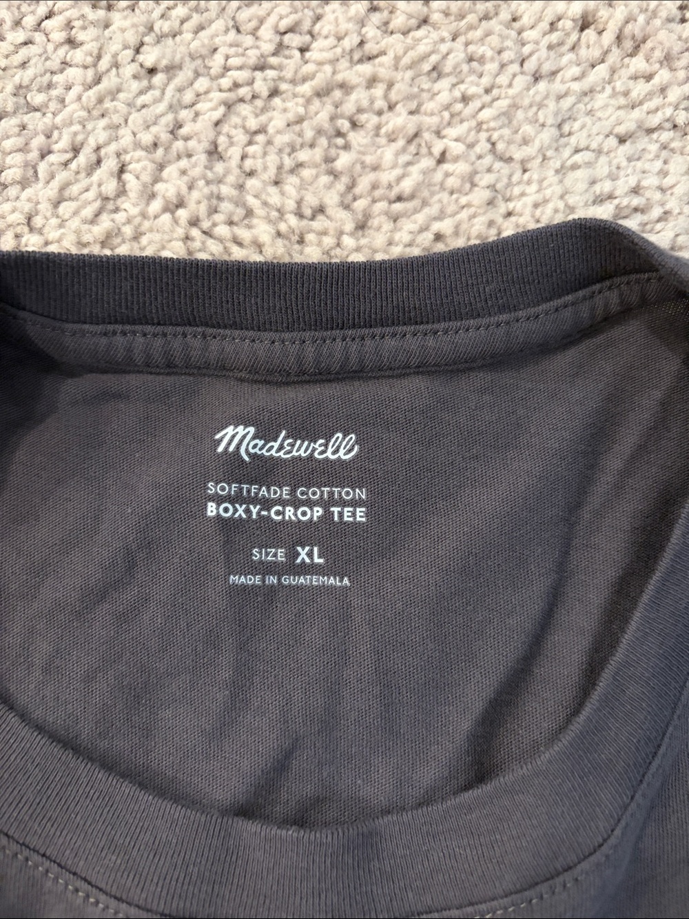 Madewell Boxy-Crop Tee — Charcoal - Picture 2 of 3